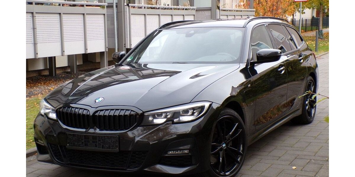 BMW 320 150.000 km 21.840 &euro; Düsseldorf 40468