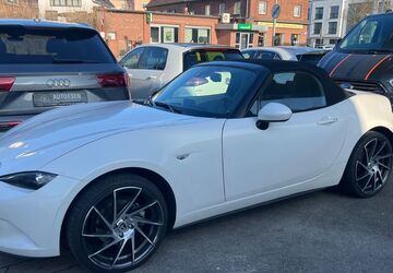Mazda MX-5 43.500 km 21.800 &euro; Neuss 41468