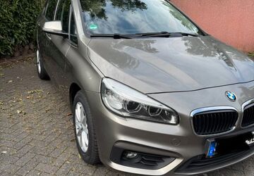 BMW 218 Active Tourer 164.600 km 9.900 &euro; Kerken 47647