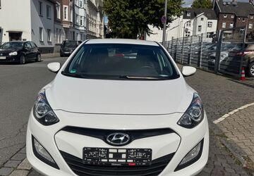 Hyundai i30 148.000 km 7.899 &euro; Gelsenkirchen 45879