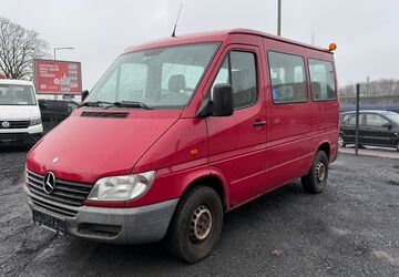 Mercedes-Benz Sprinter 174.000 km 3.950 &euro; Duisburg 47259