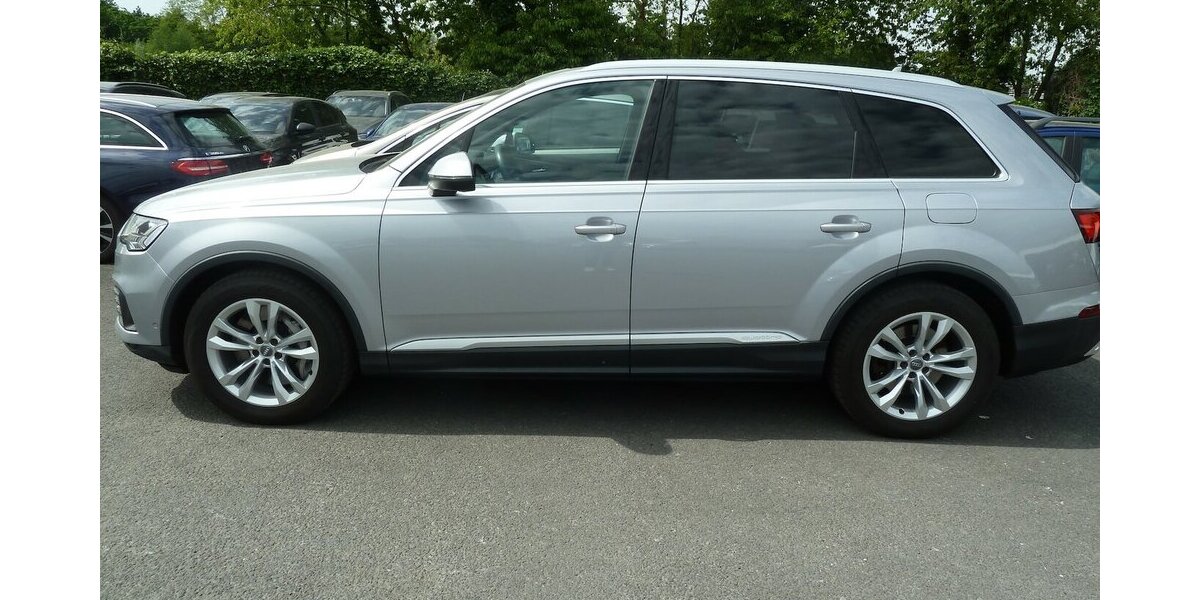 Audi Q7 55e TFSI Quattro Leder Matrix Panorama Air 170.000 km 36.900 &euro; Ratingen 40885