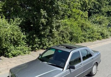 Mercedes-Benz 190 286.000 km 5.000 &euro; Essen 45329