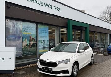 Skoda Fabia 27.328 km 14.200 &euro; Neuss 41462