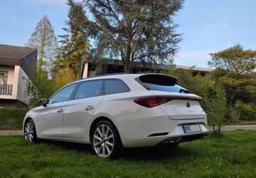 Seat Leon 82.000 km 20.999 &euro; Mülheim 45475