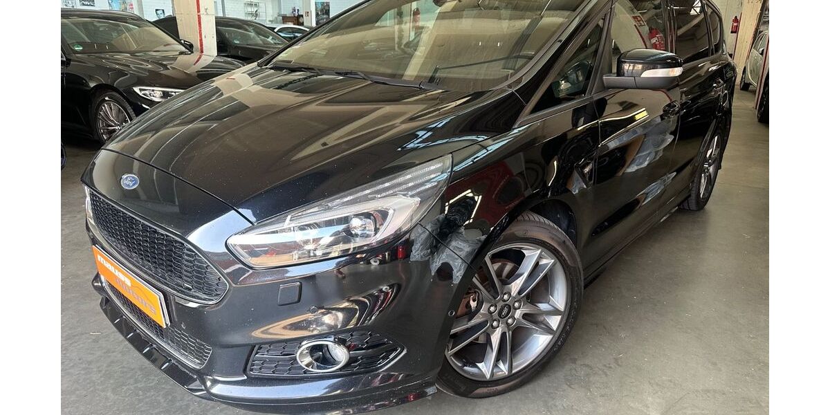 Ford S-Max 150.900 km 17.880 &euro; Düsseldorf 40549