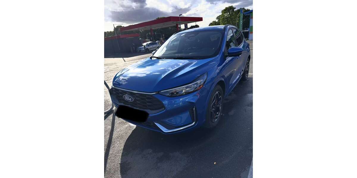 Ford Kuga 15.500 km 38.700 &euro; Duisburg 47178