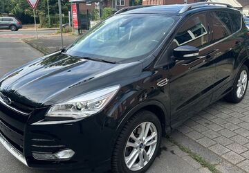 Ford Kuga 140.000 km 9.999 &euro; Duisburg 47226