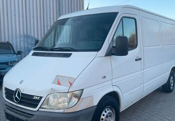 Mercedes-Benz Sprinter 79.000 km 5.950 &euro; Essen 45356