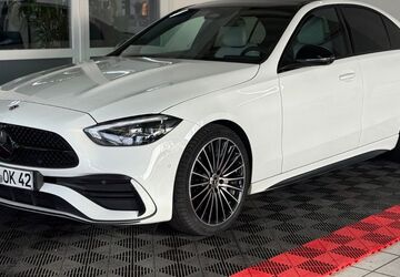 Mercedes-Benz C 300 105.000 km 38.900 &euro; Duisburg 47167