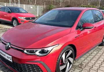 VW Golf 61.675 km 28.890 &euro; Duisburg 47178