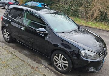 VW Golf 131.000 km 6.700 &euro; Duisburg 47057