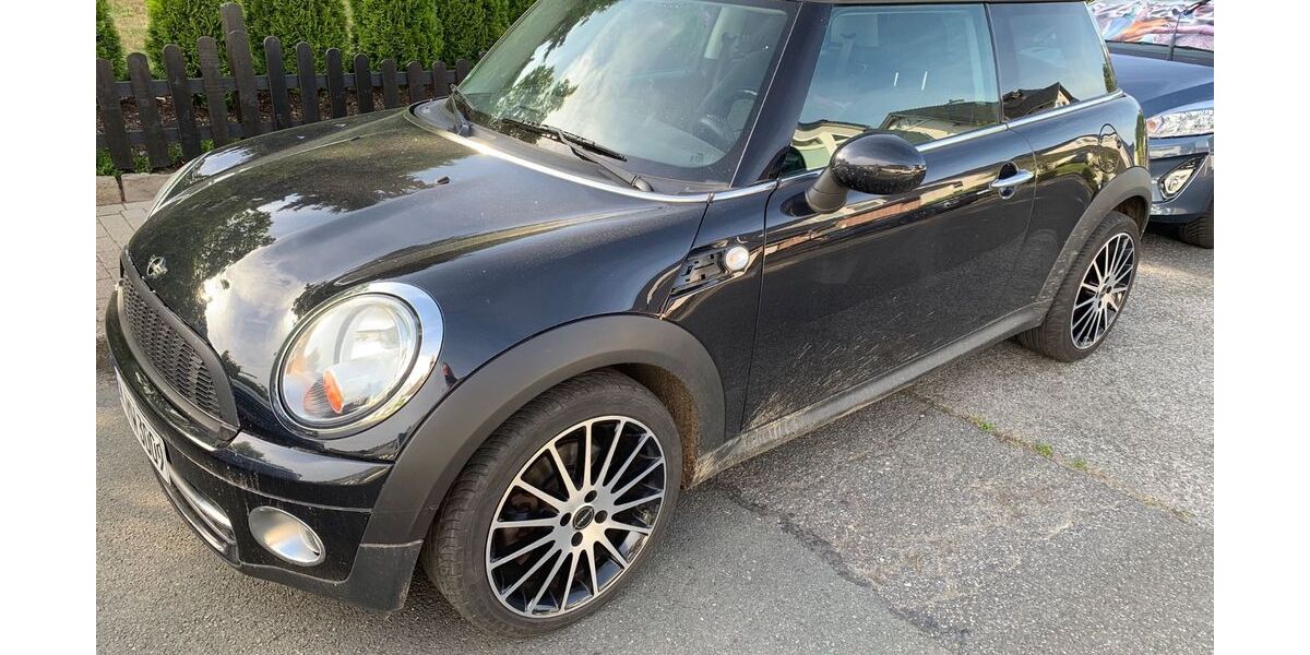 Mini Cooper D 218.000 km 4.000 &euro; Hattingen 45529