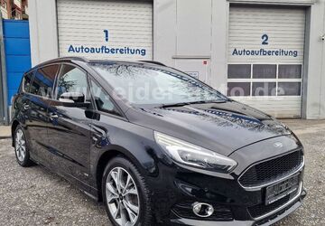 Ford S-Max 96.503 km 27.550 &euro; Düsseldorf 40589