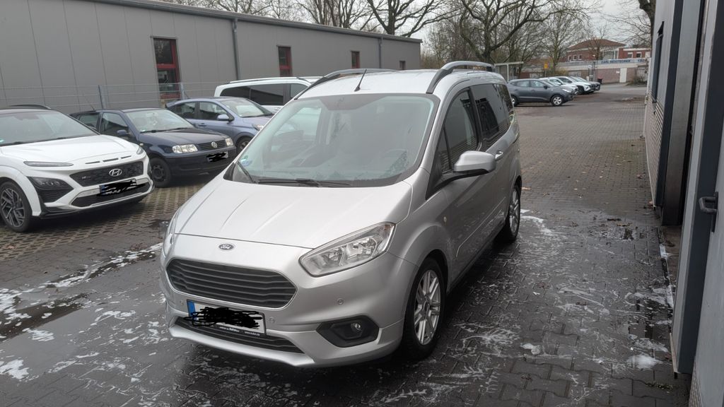 Ford Tourneo Courier 105.000 km 12.490 &euro; Oberhausen 46147
