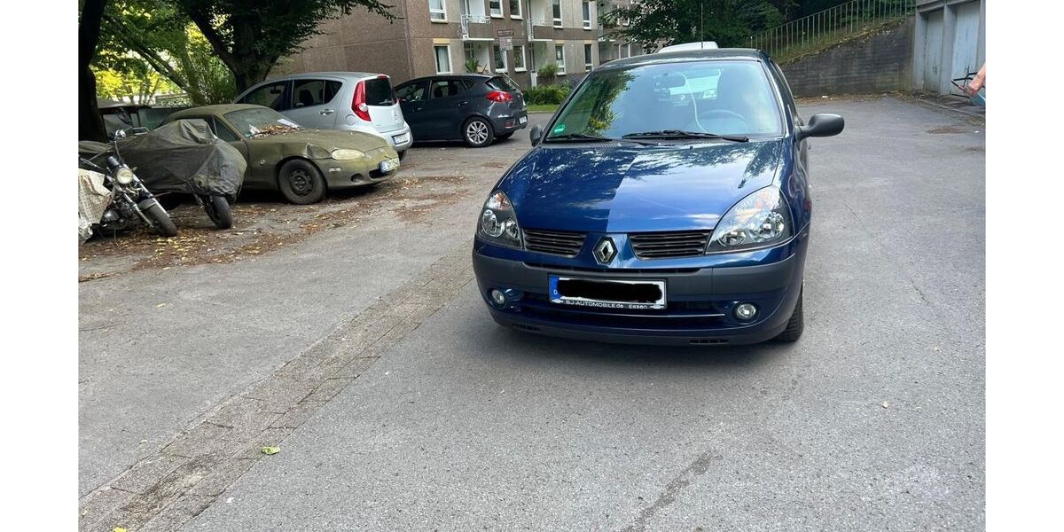 Renault Clio 145.100 km 1.350 &euro; Essen 45279