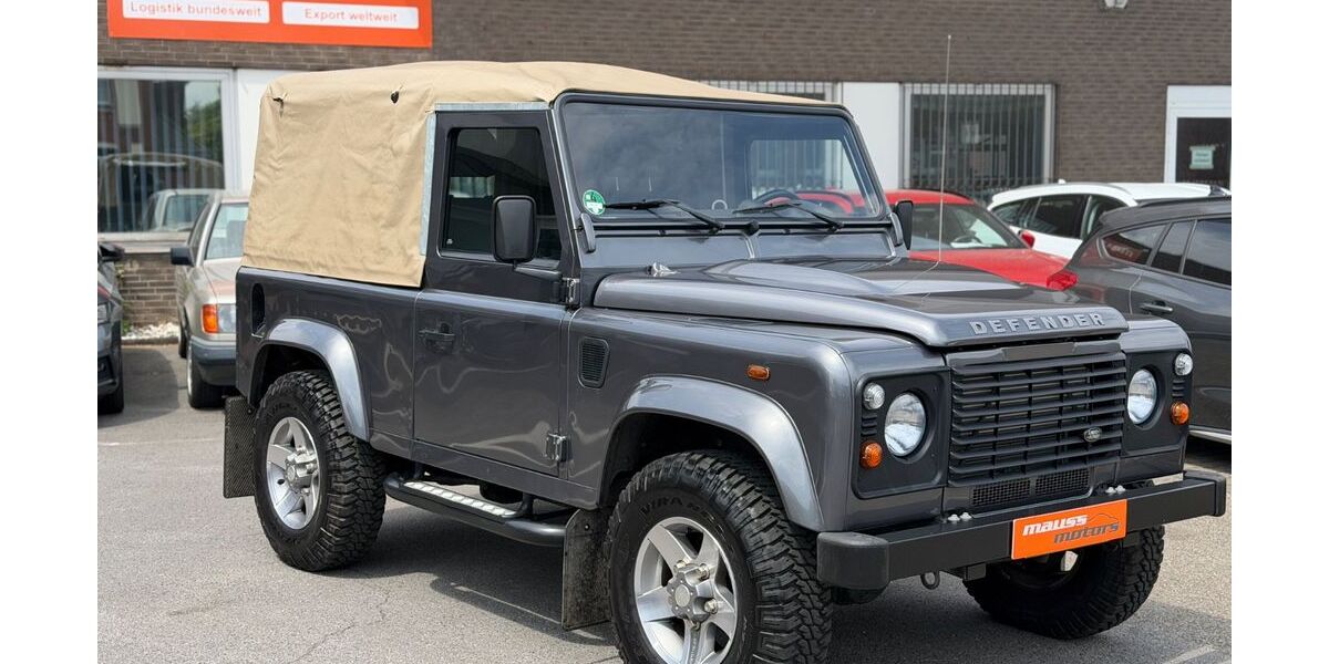 Land Rover Defender 12.050 km 59.880 &euro; Düsseldorf 40549