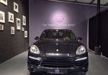 Porsche Cayenne 176.801 km 19.900 &euro; Düsseldorf 40476