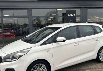 Kia Carens 74.800 km 16.970 &euro; Wesel 46485