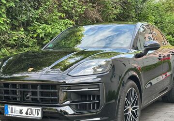 Porsche Cayenne 22.487 km 86.500 &euro; Duisburg 47137