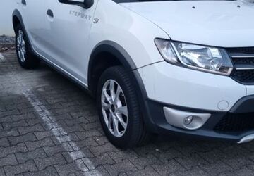 Dacia Sandero 153.000 km 4.800 &euro; Essen 45326