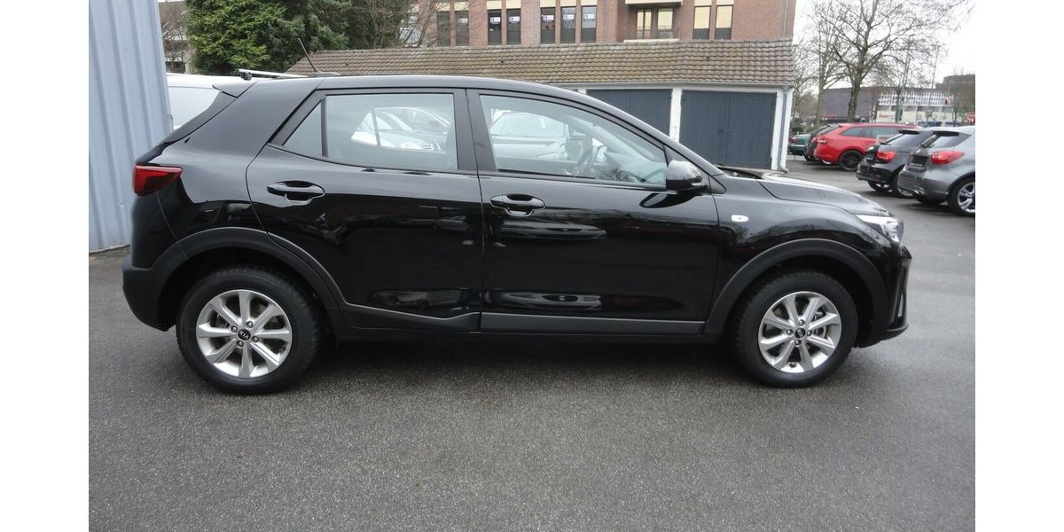 Kia Stonic 1,2 Edition7- Klima SHZ PDC Alu 33Tk,1 Hd 33.000 km 13.777 &euro; Neuss 41462