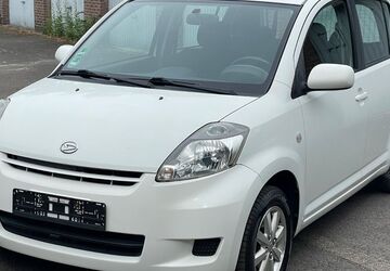 Daihatsu Sirion 163.444 km 1.799 &euro; Krefeld 47799