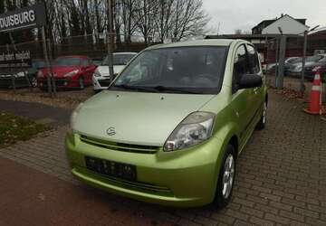 Daihatsu Sirion 164.000 km 1.550 &euro; Duisburg 47249