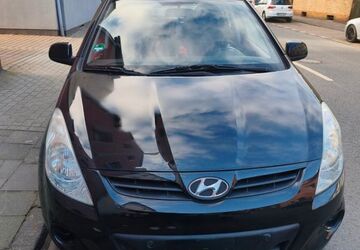 Hyundai i20 130.428 km 3.900 &euro; Duisburg 47179