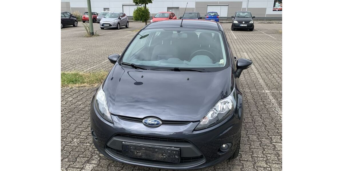 Ford Fiesta 95.849 km 3.950 &euro; Duisburg 47169