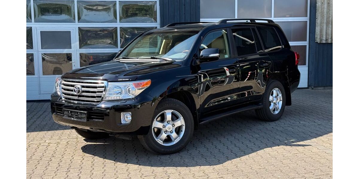Toyota Land Cruiser 148.000 km 70.210 &euro; Mülheim an der Ruhr 45473