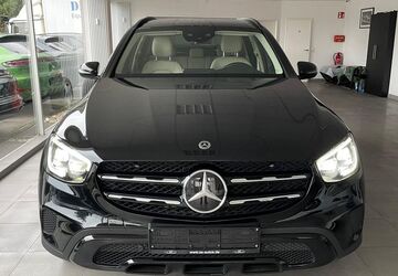 Mercedes-Benz GLC 300 91.400 km 34.980 &euro; Mülheim an der Ruhr 45478