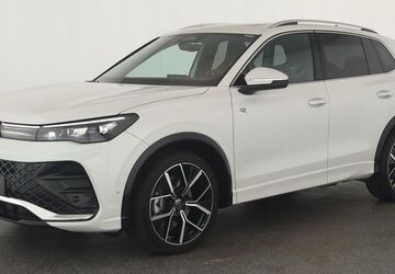 VW Tiguan 6.000 km 41.484 &euro; Düsseldorf 40233