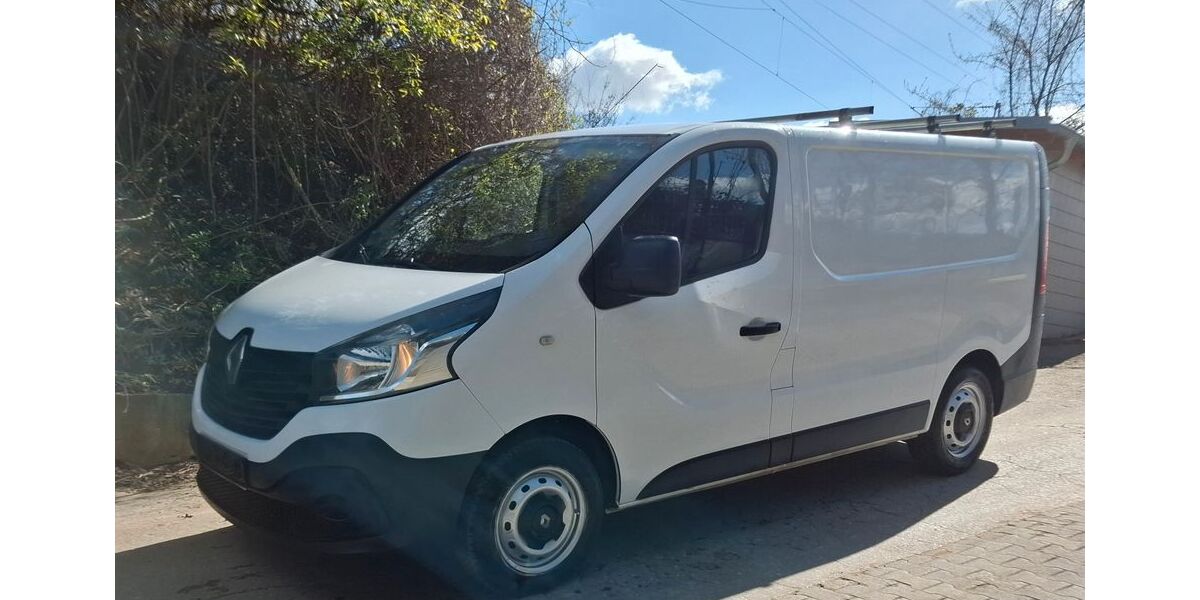 Renault Trafic 204.019 km 6.499 &euro; Duisburg 47169