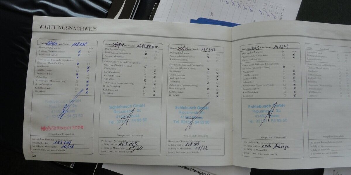 Lancia Delta Oro 1,9d 140 KW HU11/27 Klimatr+Navi+Leder 167.000 km 4.990 &euro; Neuss 41462