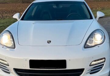 Porsche Panamera 92.000 km 22.499 &euro; Dinslaken 47178