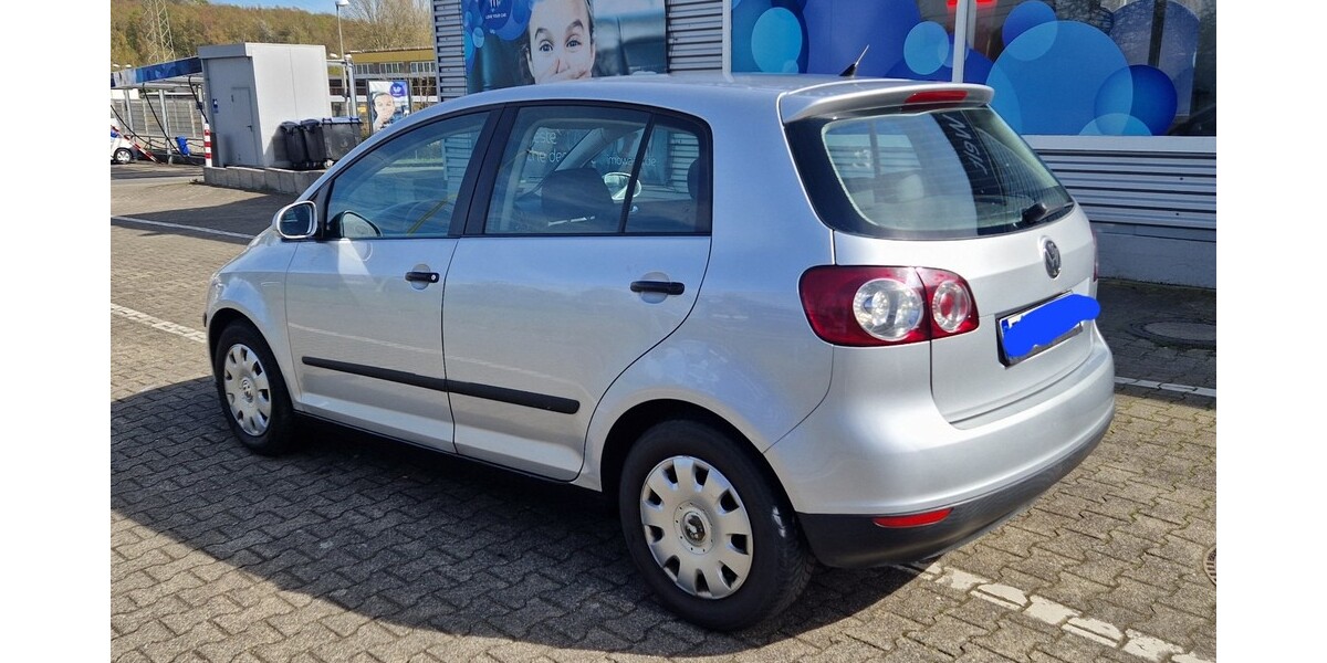 VW Golf V 192.830 km 2.000 &euro; Essen 45121