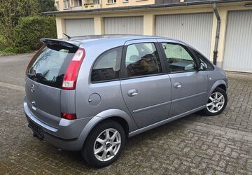 Opel Meriva 132.400 km 3.600 &euro; Duisburg 47228