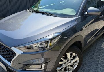 Hyundai TUCSON 88.200 km 16.599 &euro; Düsseldorf 40231