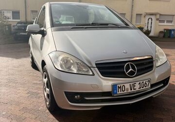 Mercedes-Benz A 150 168.000 km 3.490 &euro; Oberhausen 46145