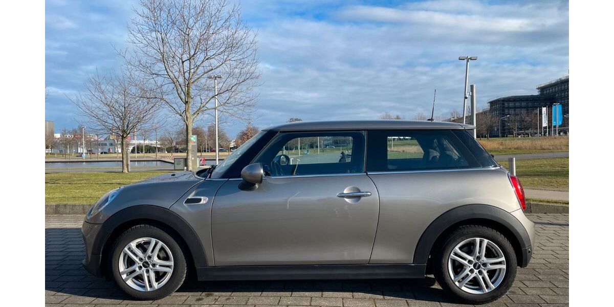 Mini ONE 108.000 km 9.600 &euro; Essen 45219