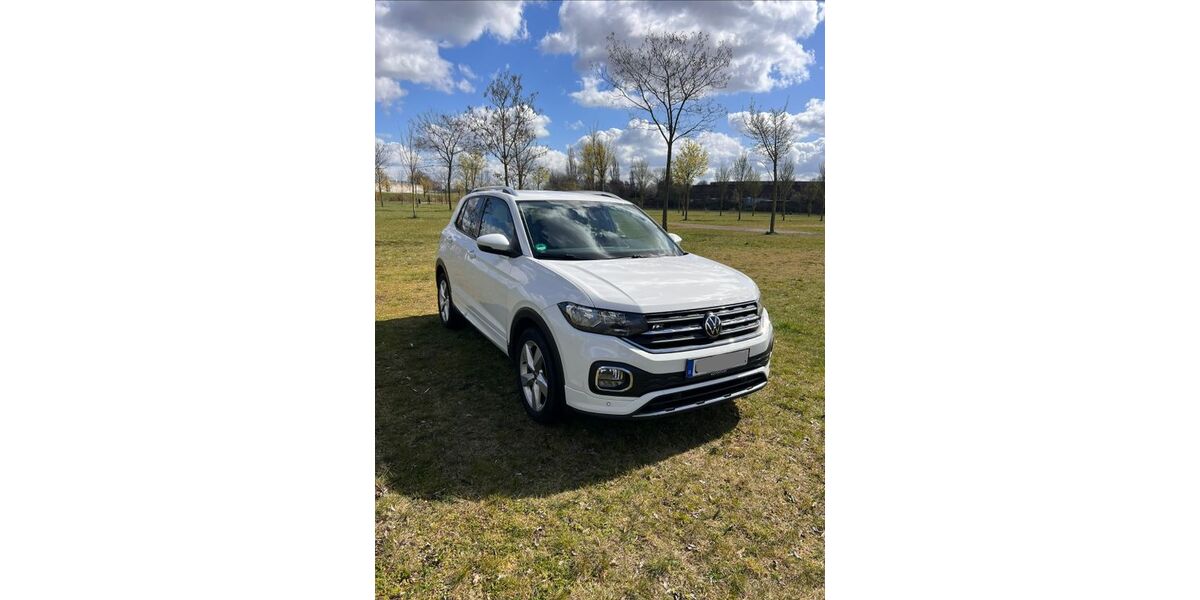 VW T-Cross 54.770 km 16.000 &euro; Gelsenkirchen 45889
