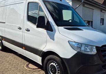 Mercedes-Benz Sprinter 141.000 km 25.999 &euro; Düsseldorf 40591