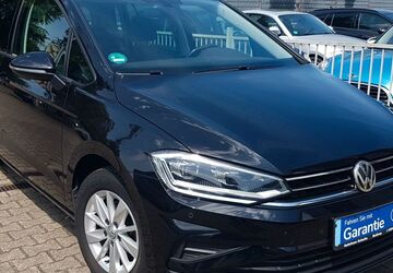 VW Golf Sportsvan 74.337 km 11.590 &euro; Bottrop 46240
