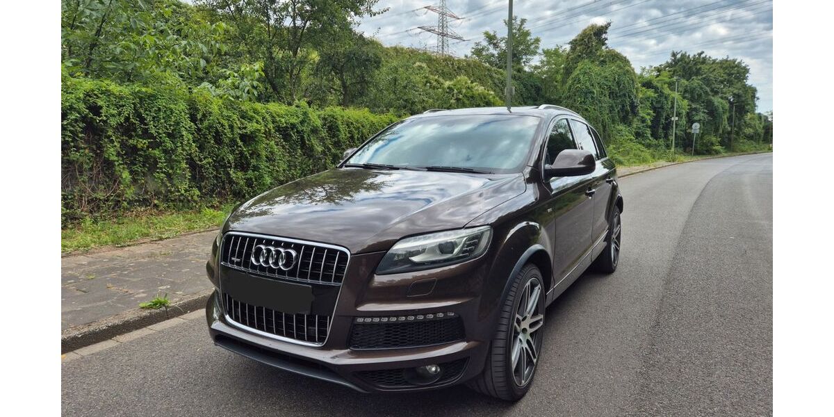 Audi Q7 240.300 km 15.950 &euro; Duisburg 47169