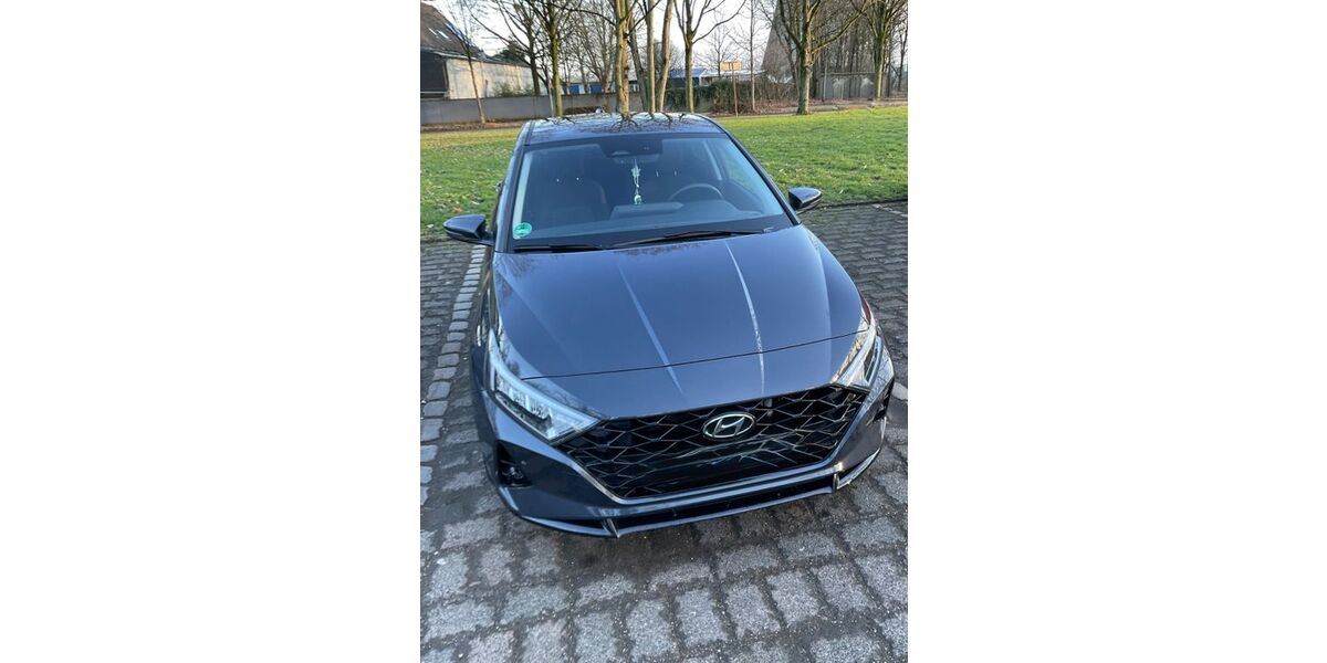 Hyundai i20 33.090 km 18.399 &euro; Duisburg 47249
