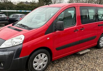 Peugeot Expert Tepee 172.000 km 9.950 &euro; Dinslaken 46539