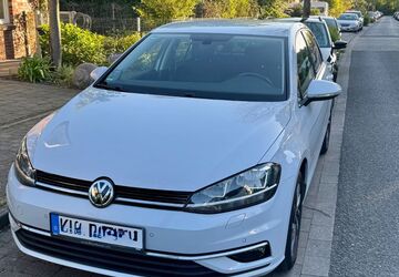 VW Golf 105.000 km 10.200 &euro; Kempen 47906