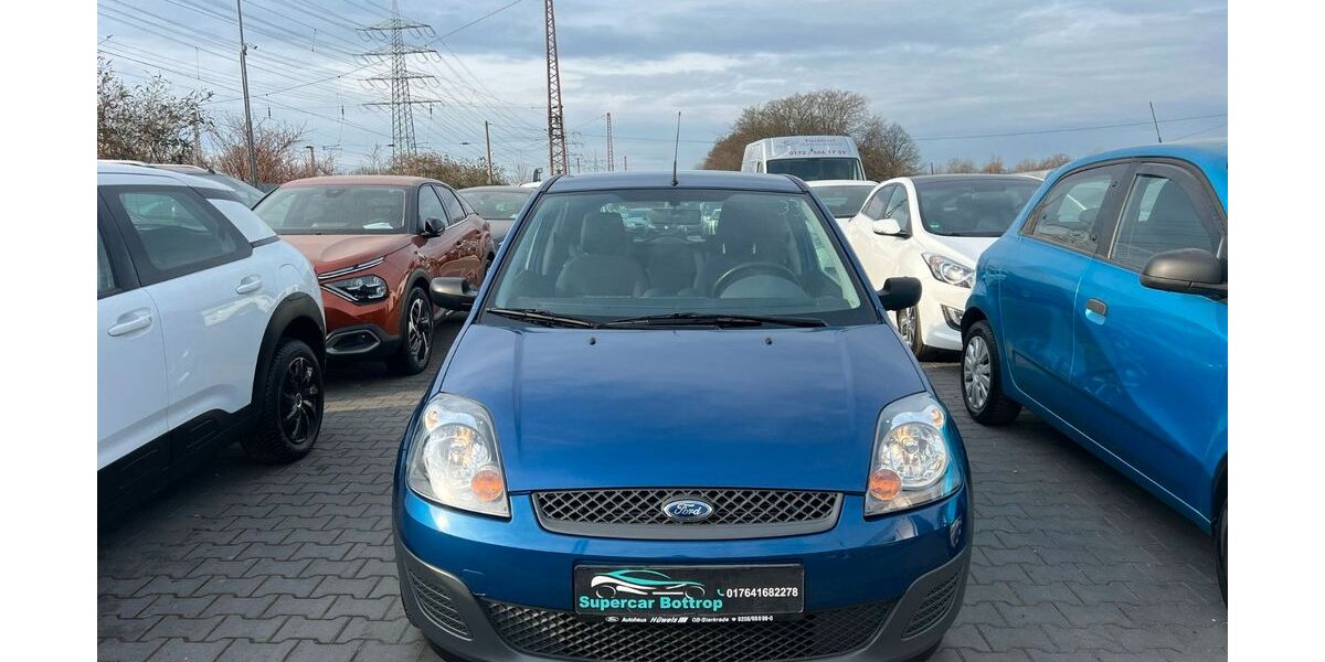 Ford Fiesta 74.827 km 3.500 &euro; Bottrop 46238