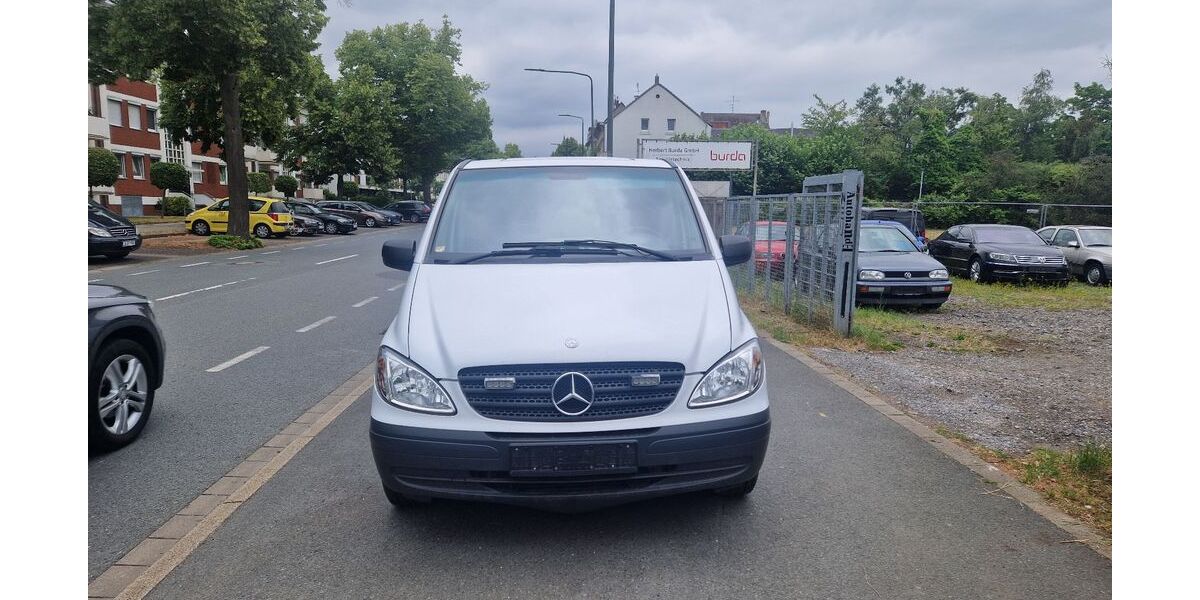 Mercedes-Benz Vito 222.746 km 6.900 &euro; Düsseldorf 40549